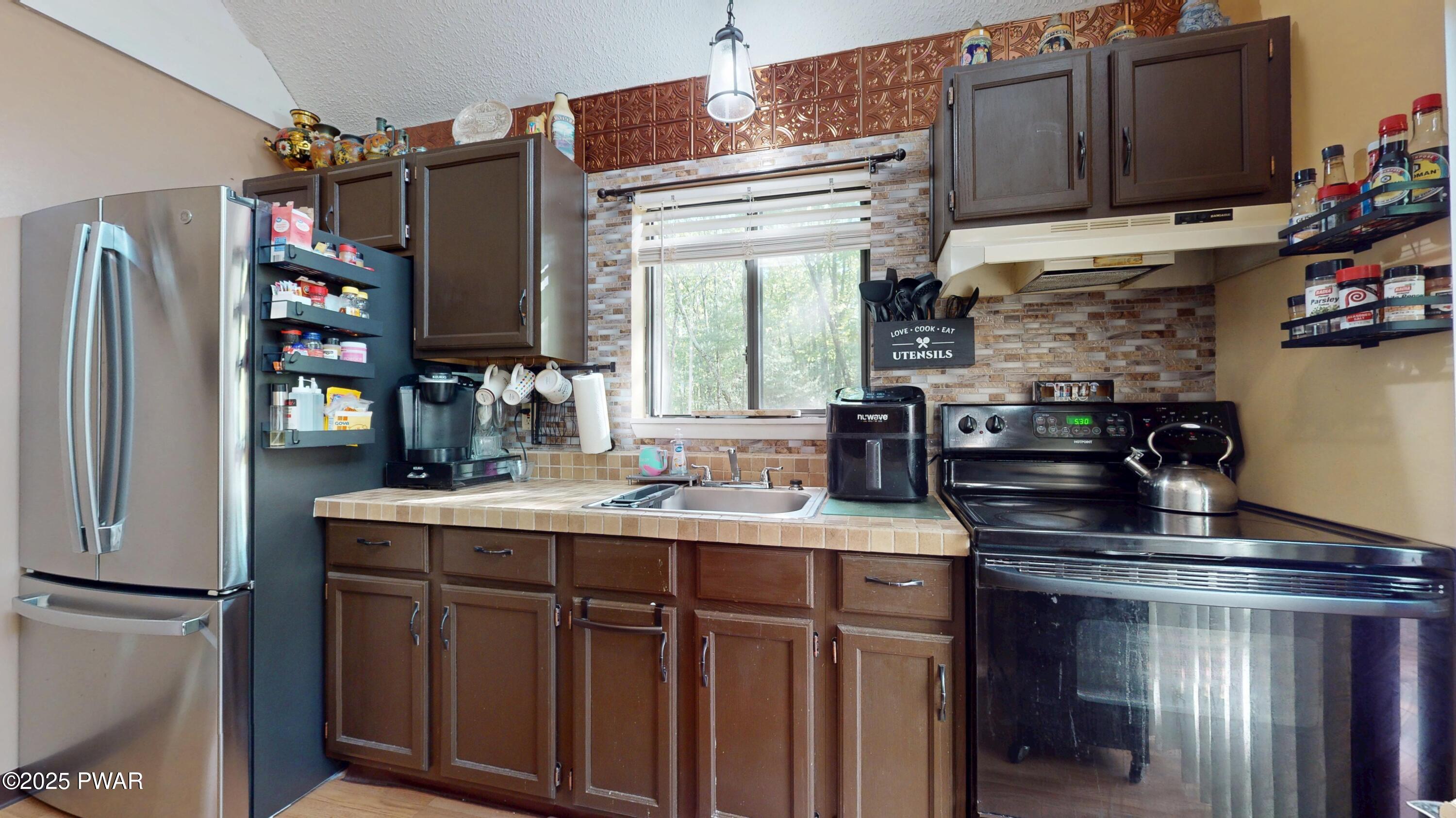 108 Tulip Street, Dingmans Ferry, Pennsylvania image 38