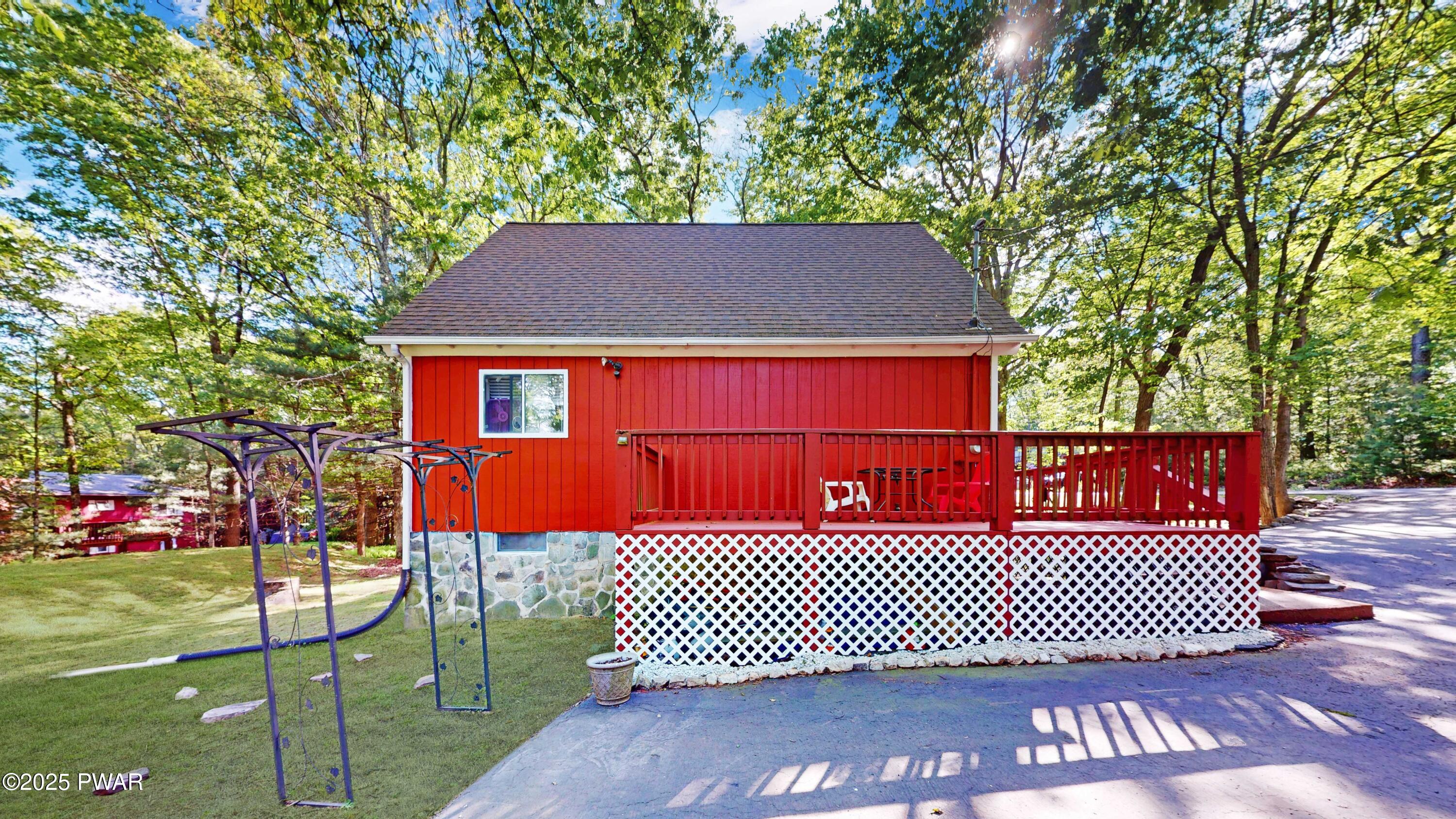 108 Tulip Street, Dingmans Ferry, Pennsylvania image 22