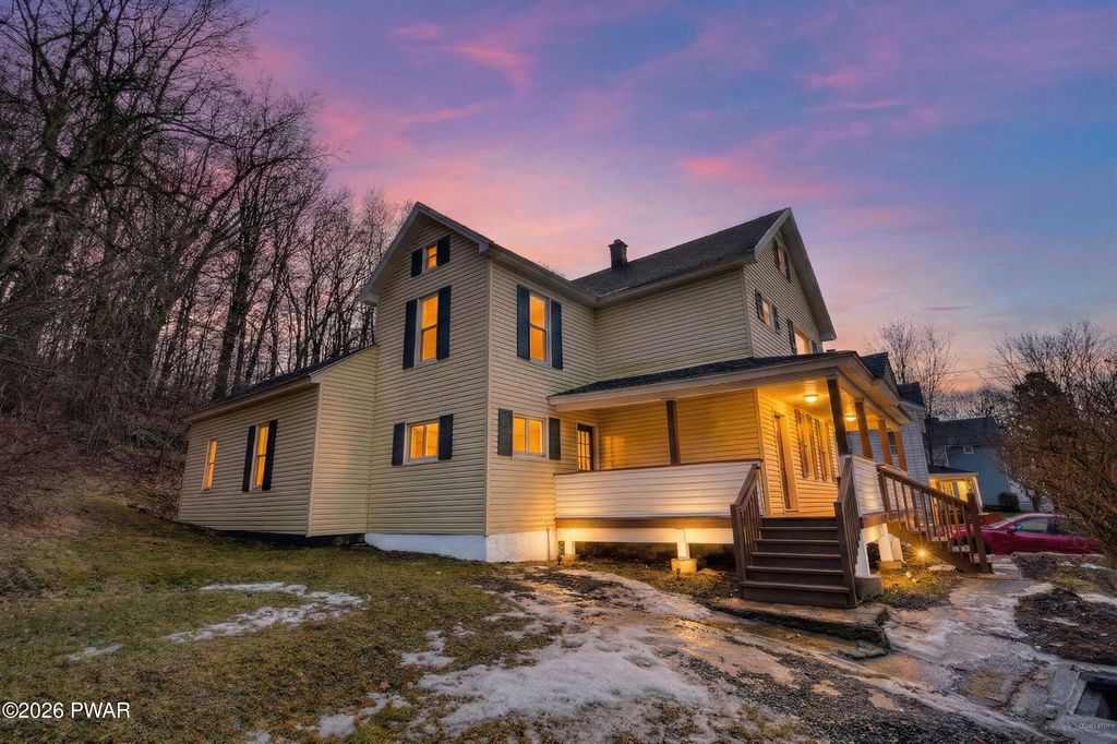 Photo of 86 Pike Street, Carbondale, PA 18407 (MLS # PW260477)