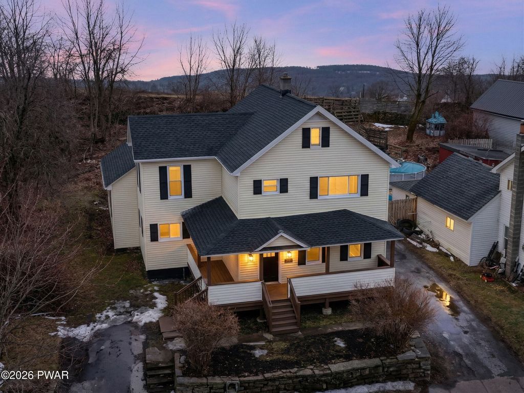 Photo of 86 Pike Street, Carbondale, PA 18407 (MLS # PW260477)