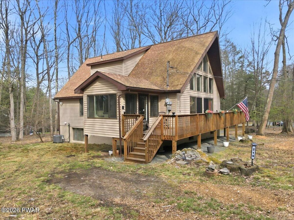 Photo of 219 Indian Drive, Greentown, PA 18426 (MLS # PW260987)