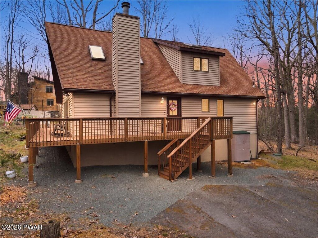 Photo of 219 Indian Drive, Greentown, PA 18426 (MLS # PW260987)