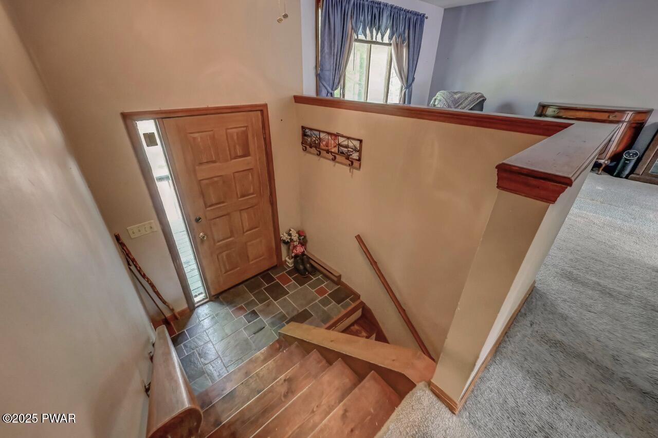 1036 Mountain Top Drive, Lake Ariel, Pennsylvania image 33
