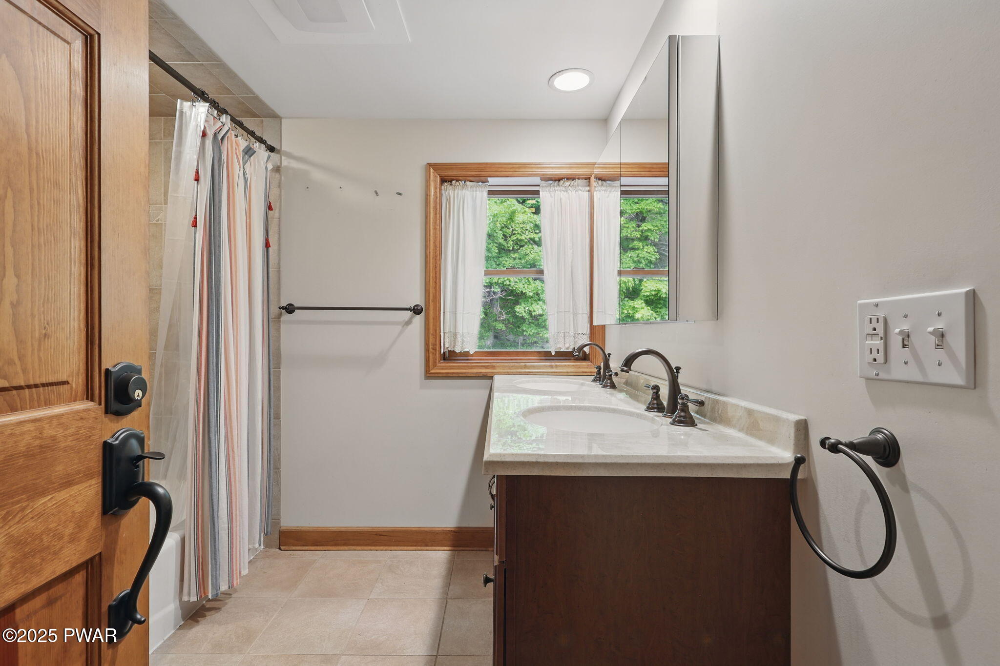 540 Pleasant Mount Drive, Forest City, Pennsylvania image 35
