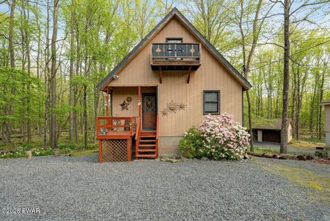 Homes For Sale - 331 Chestnuthill Drive<br/> Wayne County, Lake Ariel, PA 18436