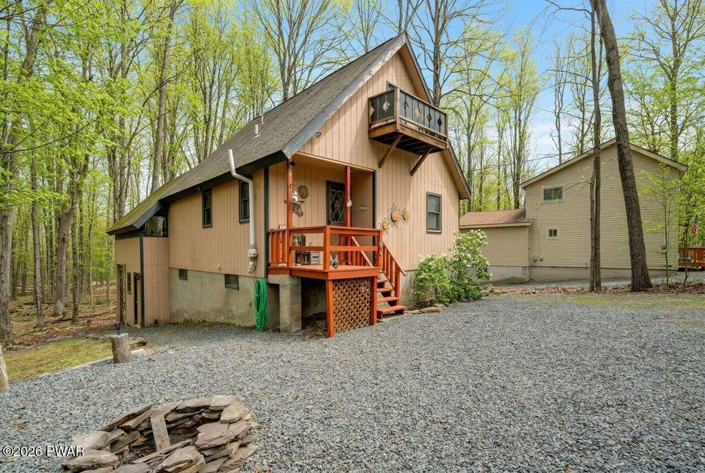 Photo of 331 Chestnuthill Drive, Lake Ariel, PA 18436 (MLS # PW260762)