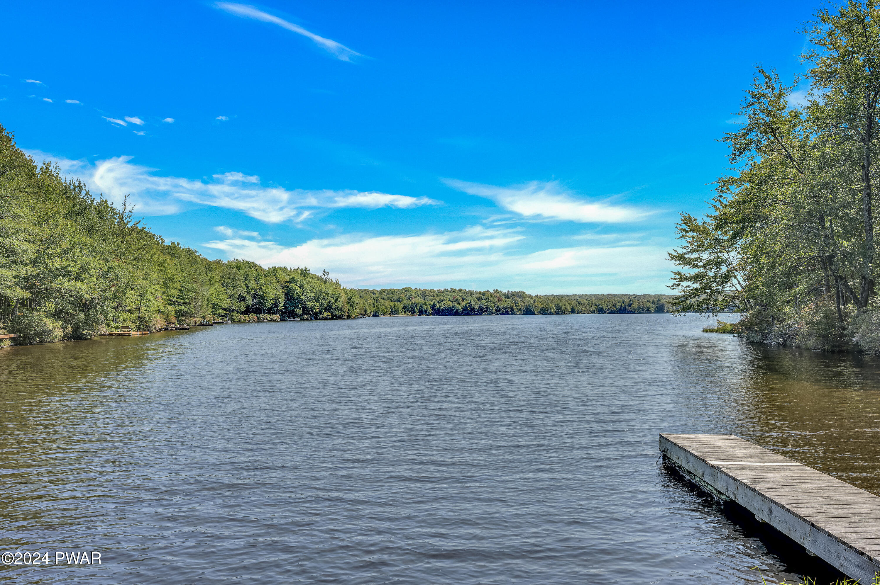 120 Hemlock Circle, Gouldsboro, Pennsylvania image 1