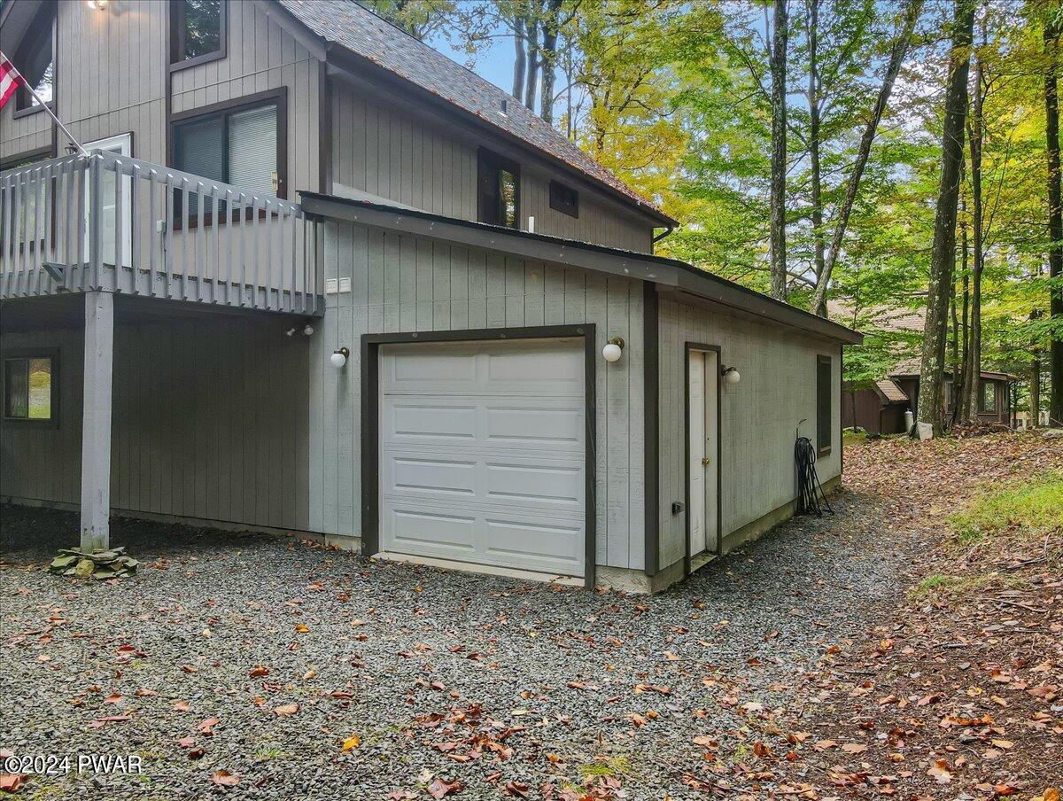 1015 Hickory Drive, Lake Ariel, Pennsylvania image 40