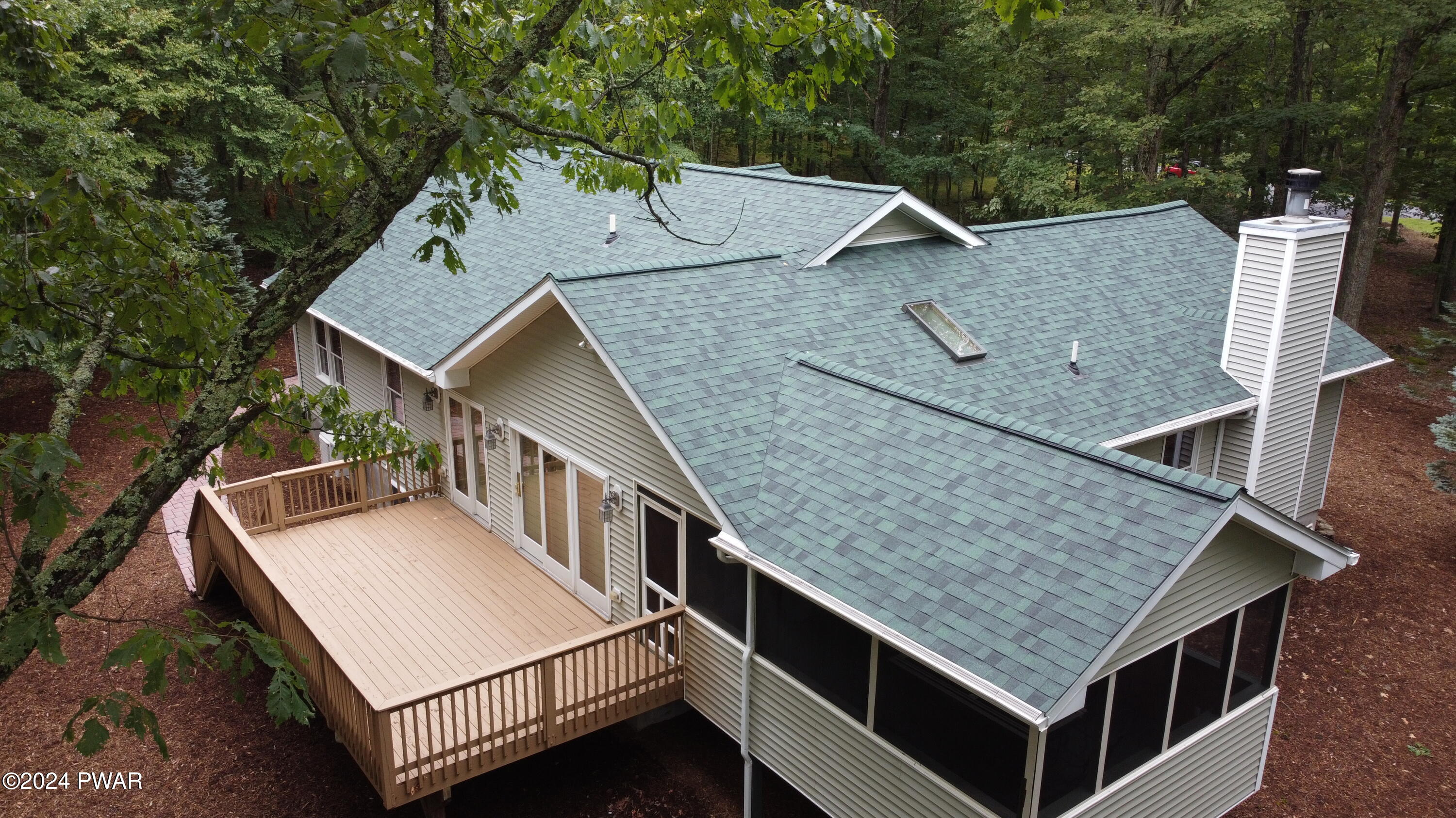 Hawley, Pennsylvania 18428, United States, 3 Bedrooms Bedrooms, ,2 BathroomsBathrooms,Residential,Pending,45841