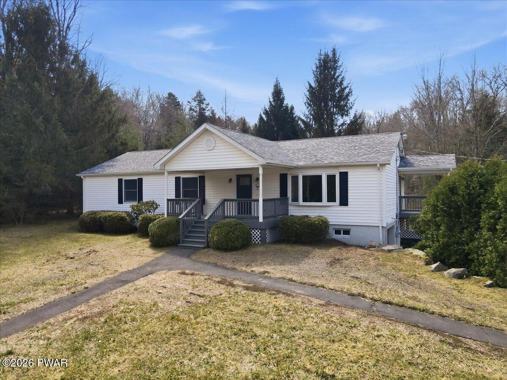 Photo of 103 S Sterling Road, South Sterling, PA 18460 (MLS # PW260812)