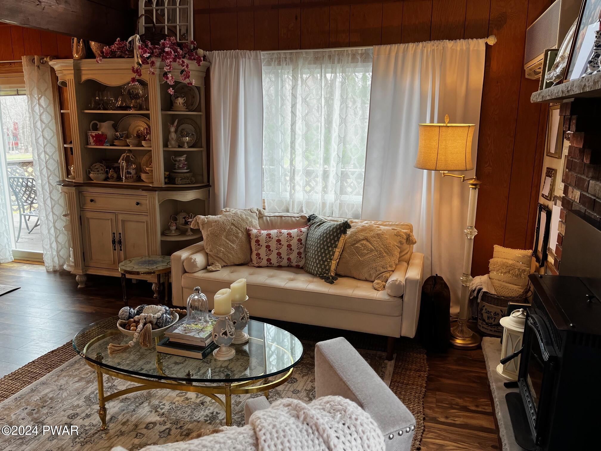 Lake Ariel, Pennsylvania 18436, United States, 3 Bedrooms Bedrooms, ,3 BathroomsBathrooms,Residential,Active,61100