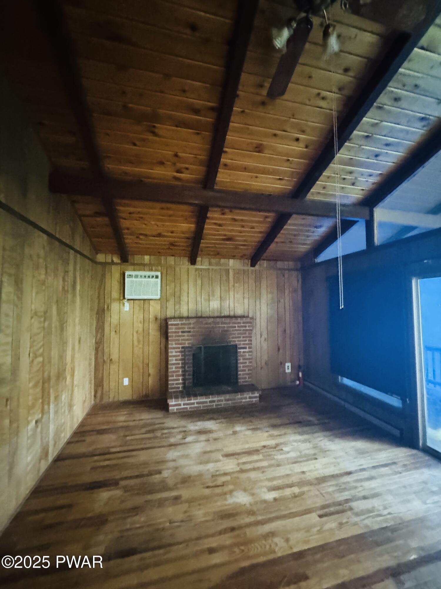 Lords Valley, Pennsylvania 18428, United States, 3 Bedrooms Bedrooms, ,1 BathroomBathrooms,Residential,Active,185483