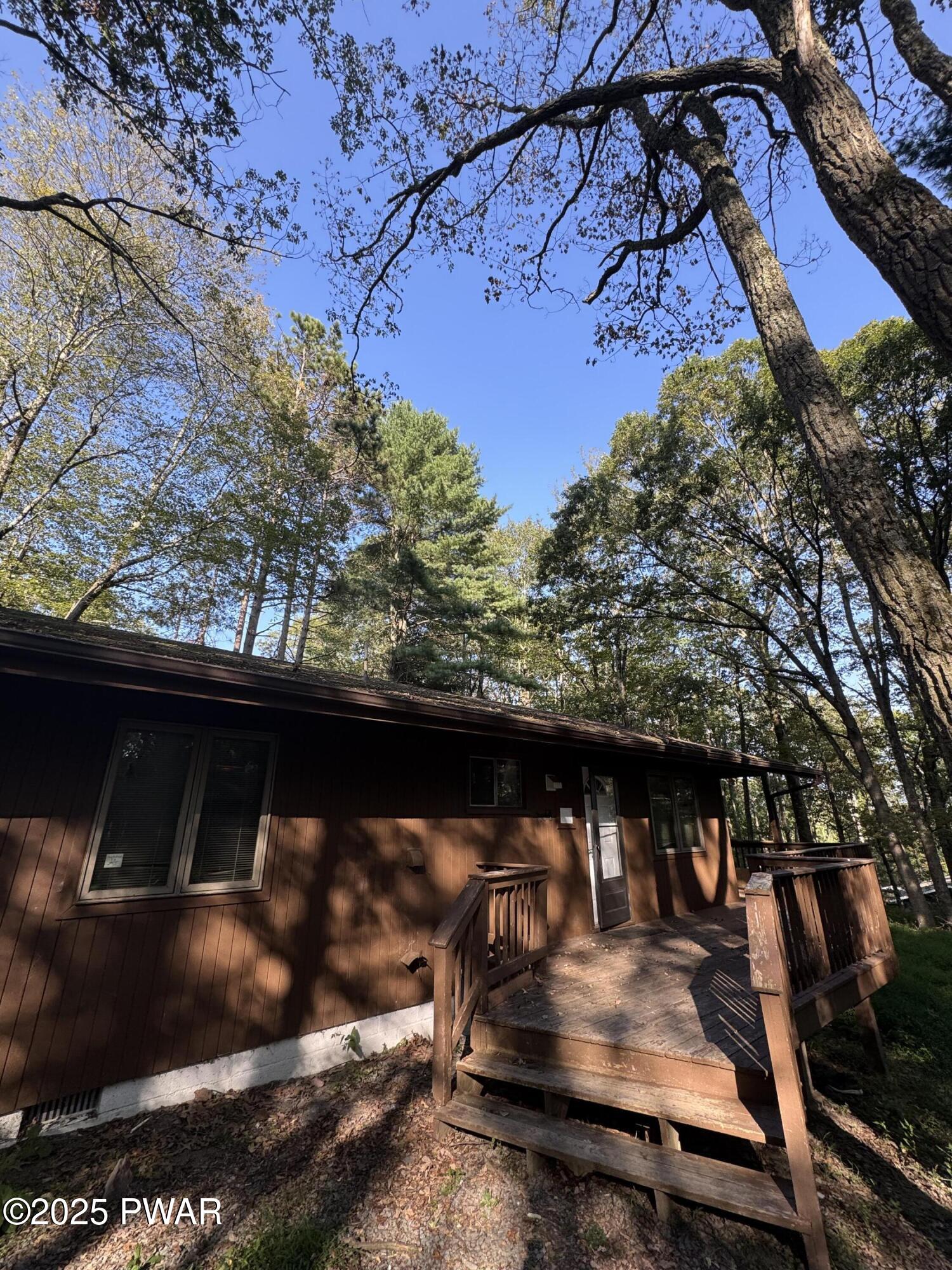 Lords Valley, Pennsylvania 18428, United States, 3 Bedrooms Bedrooms, ,1 BathroomBathrooms,Residential,Active,185483