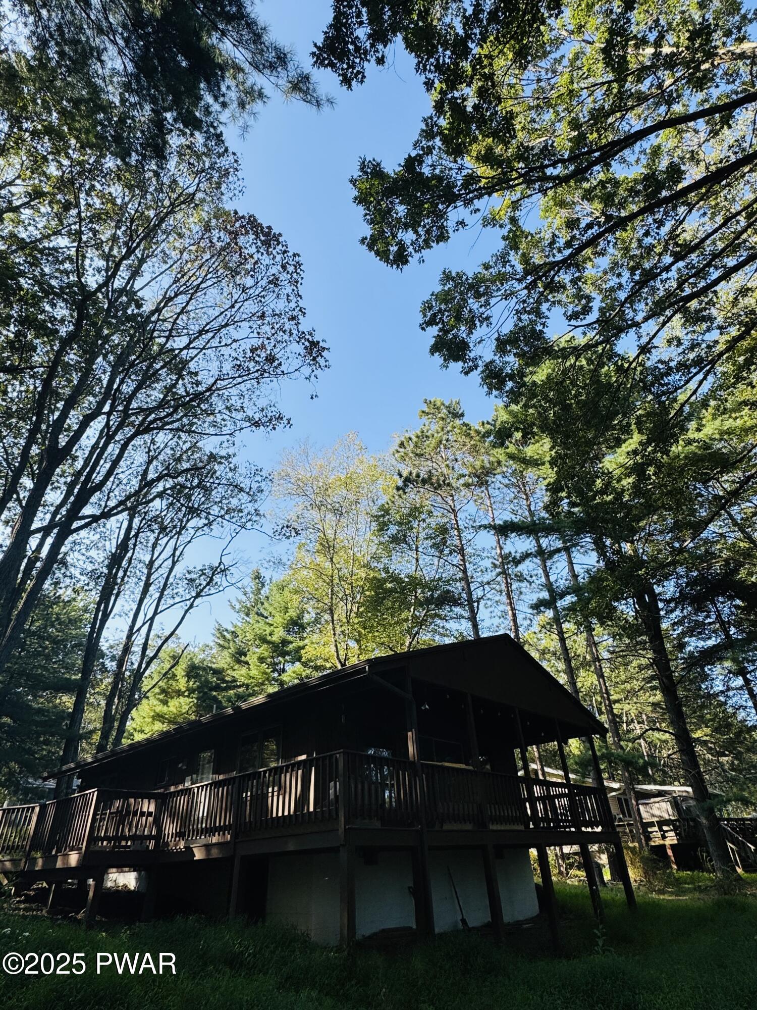 Lords Valley, Pennsylvania 18428, United States, 3 Bedrooms Bedrooms, ,1 BathroomBathrooms,Residential,Active,185483