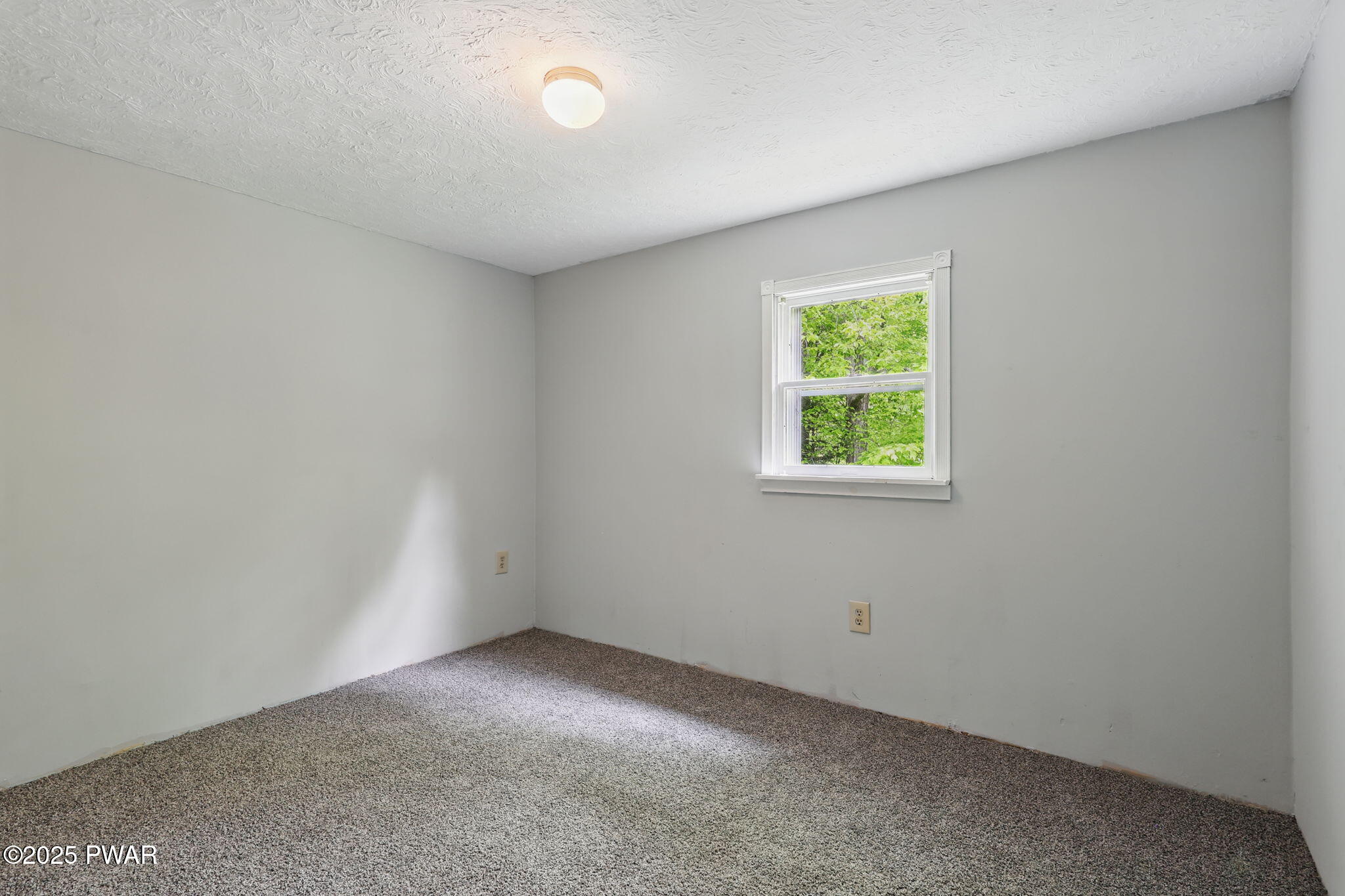 696 Elk Lake Drive, Waymart, Pennsylvania image 18