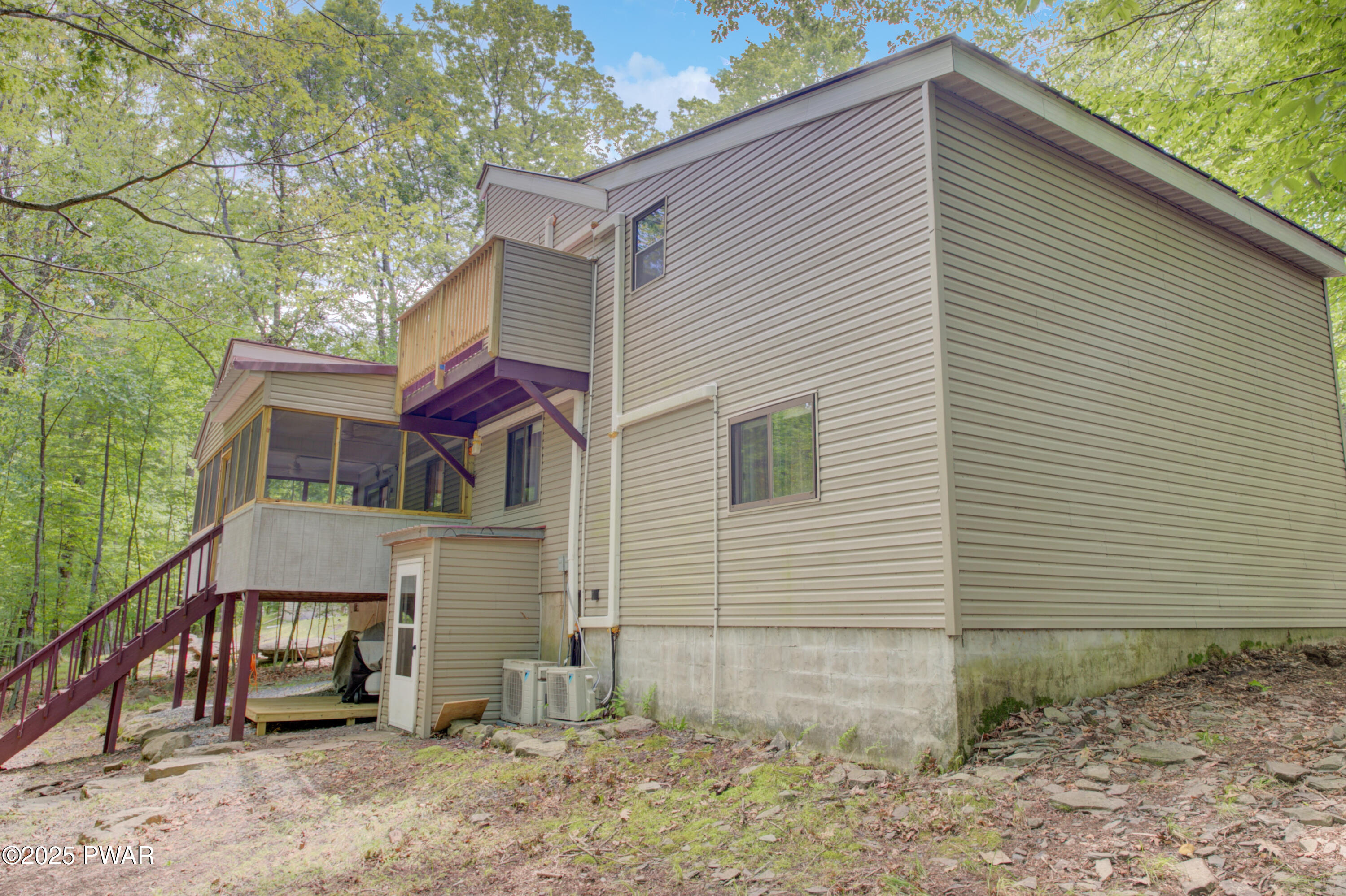 116 Rainbow Dr Drive, Lackawaxen, Pennsylvania image 4