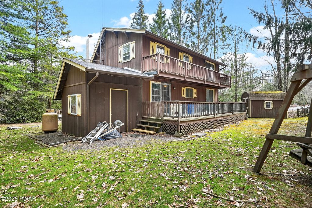 Photo of 1067 Rolling Hills Drive, Lake Ariel, PA 18436 (MLS # PW260826)