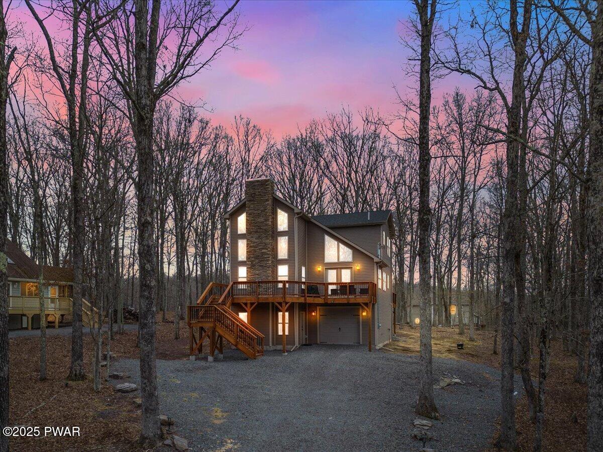 101 Maple Leaf Road, Lackawaxen, Pennsylvania image 1