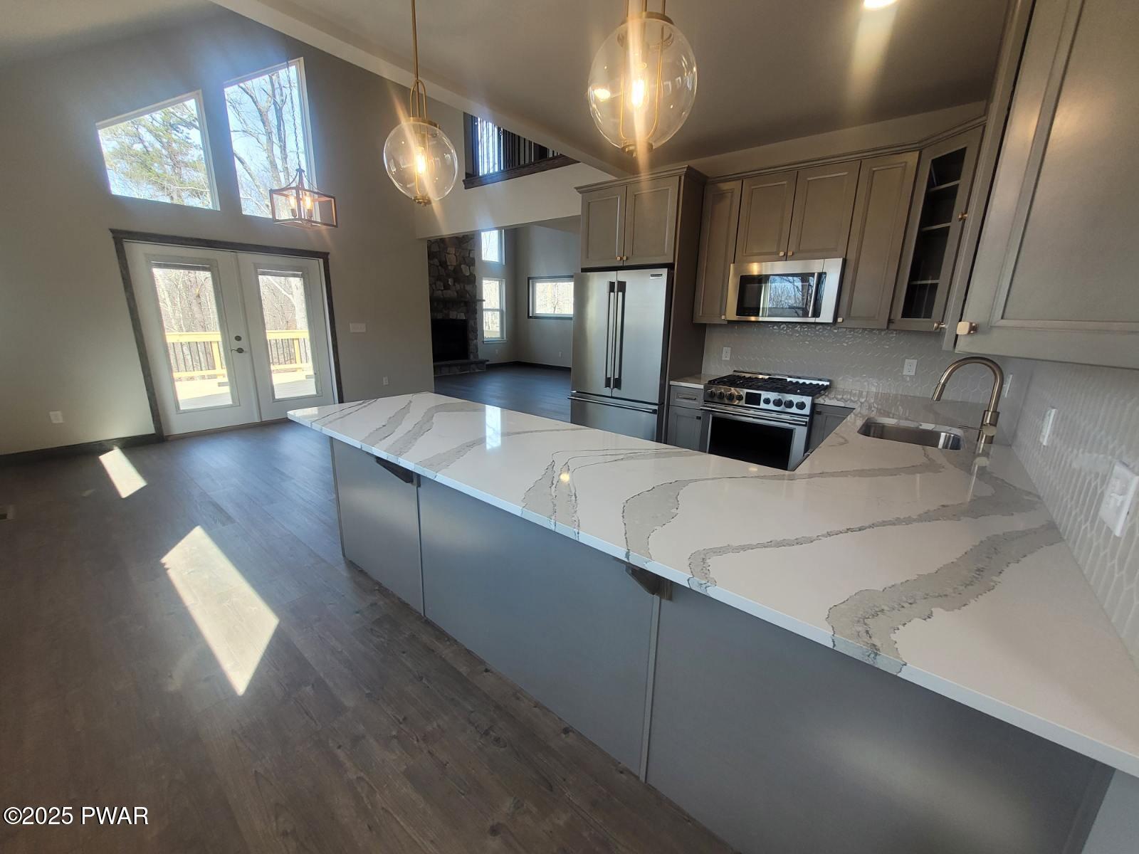 101 Maple Leaf Road, Lackawaxen, Pennsylvania image 30