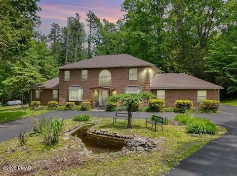 Homes For Sale - 3043 Hemlock Road<br/> Stroudsburg, PA 18360