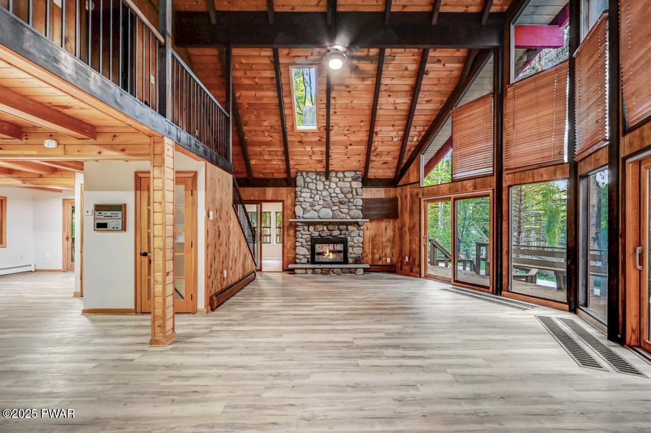 231 Tanglewood Drive, Greentown, Pennsylvania image 3
