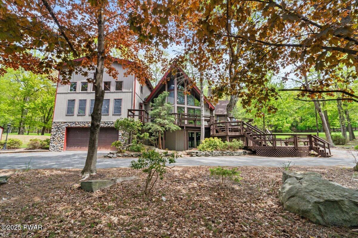 231 Tanglwood Drive, Greentown, Pennsylvania image 1