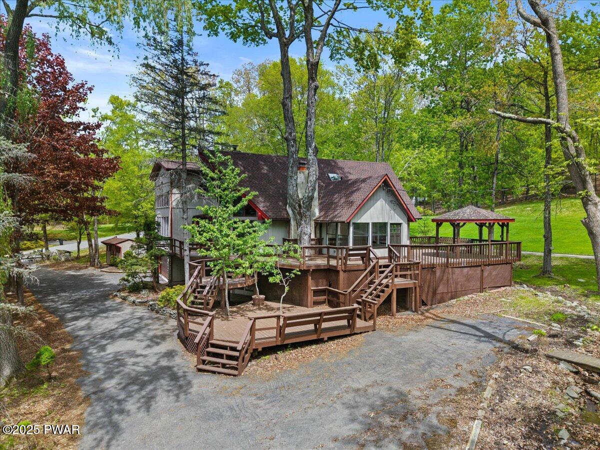 231 Tanglwood Drive, Greentown, Pennsylvania image 2