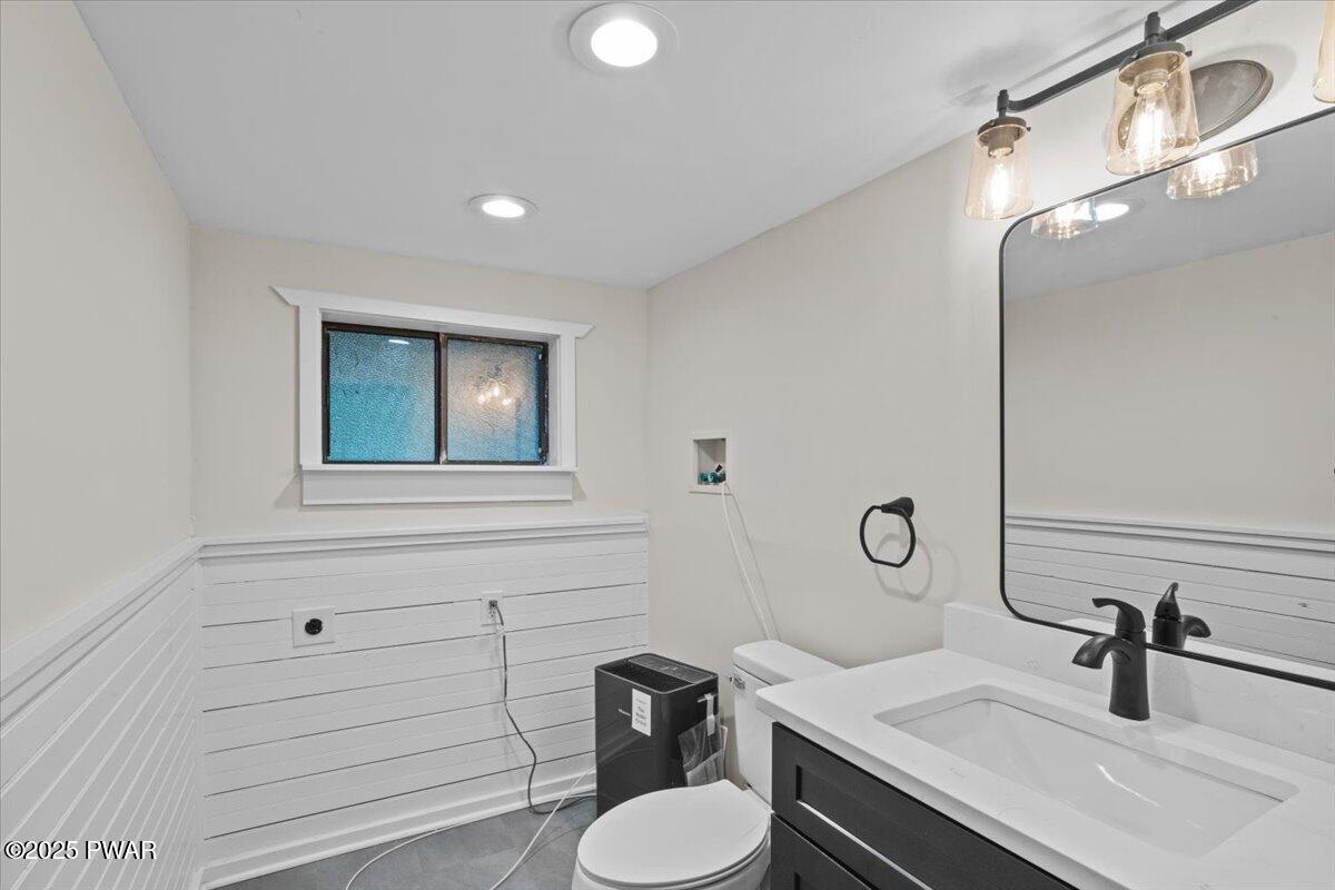 231 Tanglwood Drive, Greentown, Pennsylvania image 32
