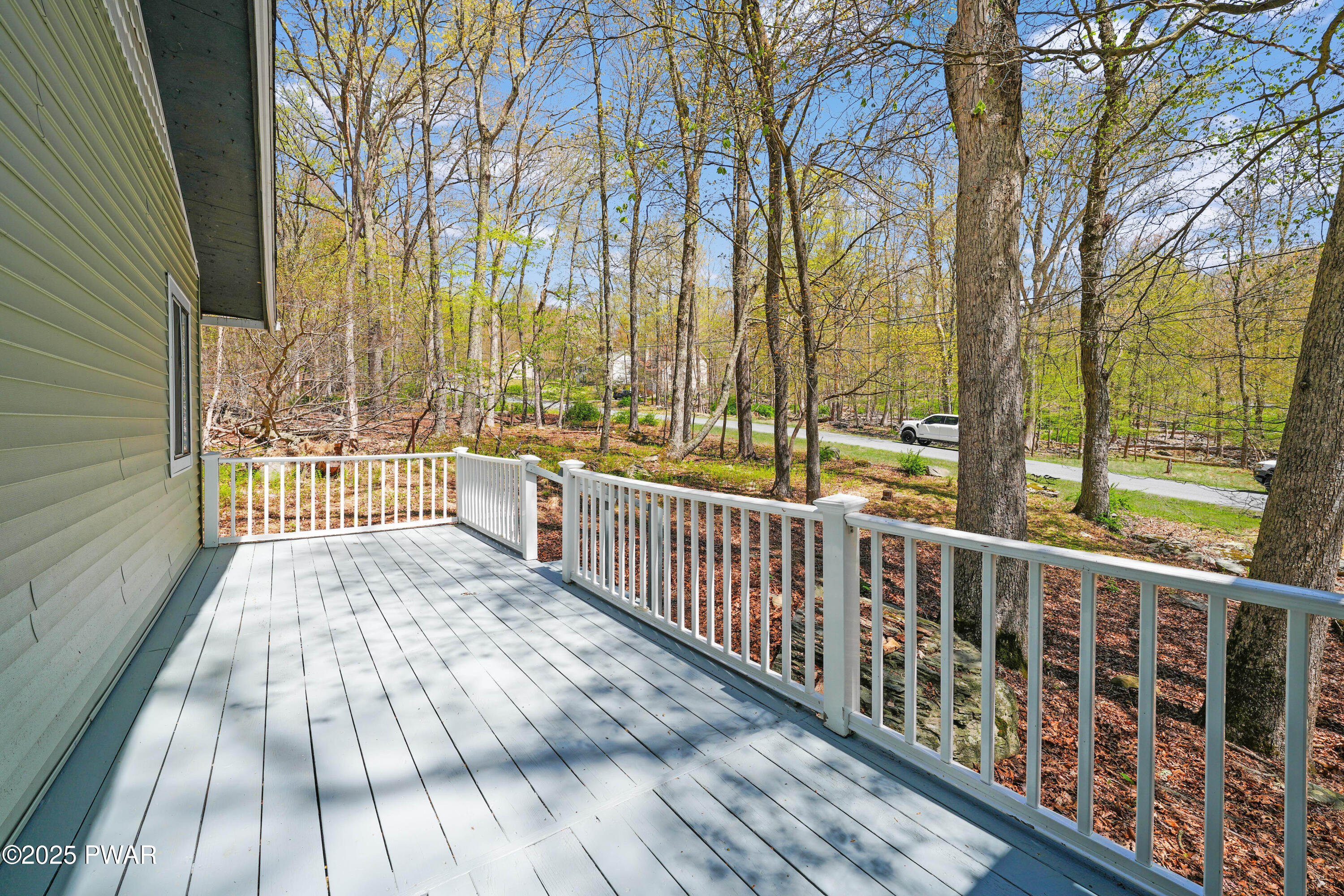109 Grossbeak Court, Bushkill, Pennsylvania image 6
