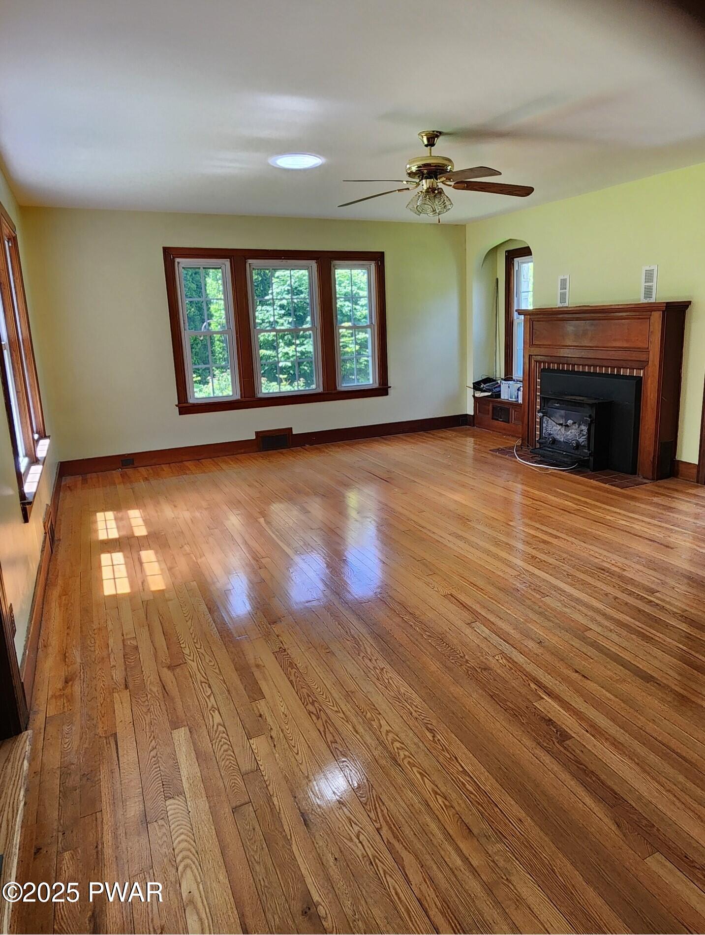 100 Avenue H, Matamoras, Pennsylvania image 13
