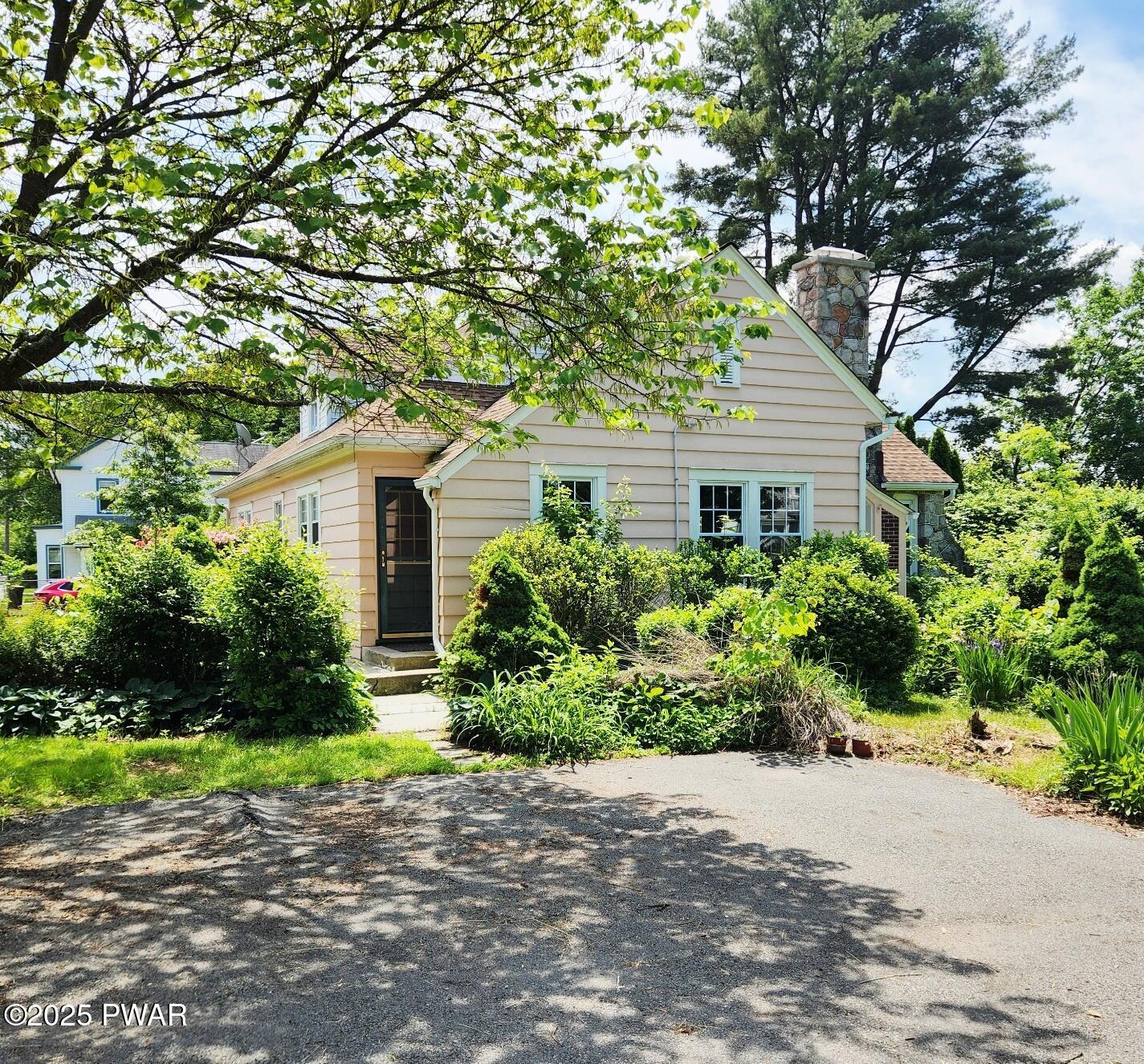 100 Avenue H, Matamoras, Pennsylvania image 3