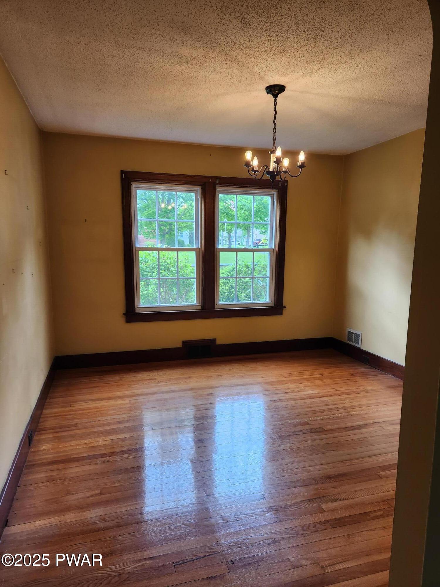 100 Avenue H, Matamoras, Pennsylvania image 21