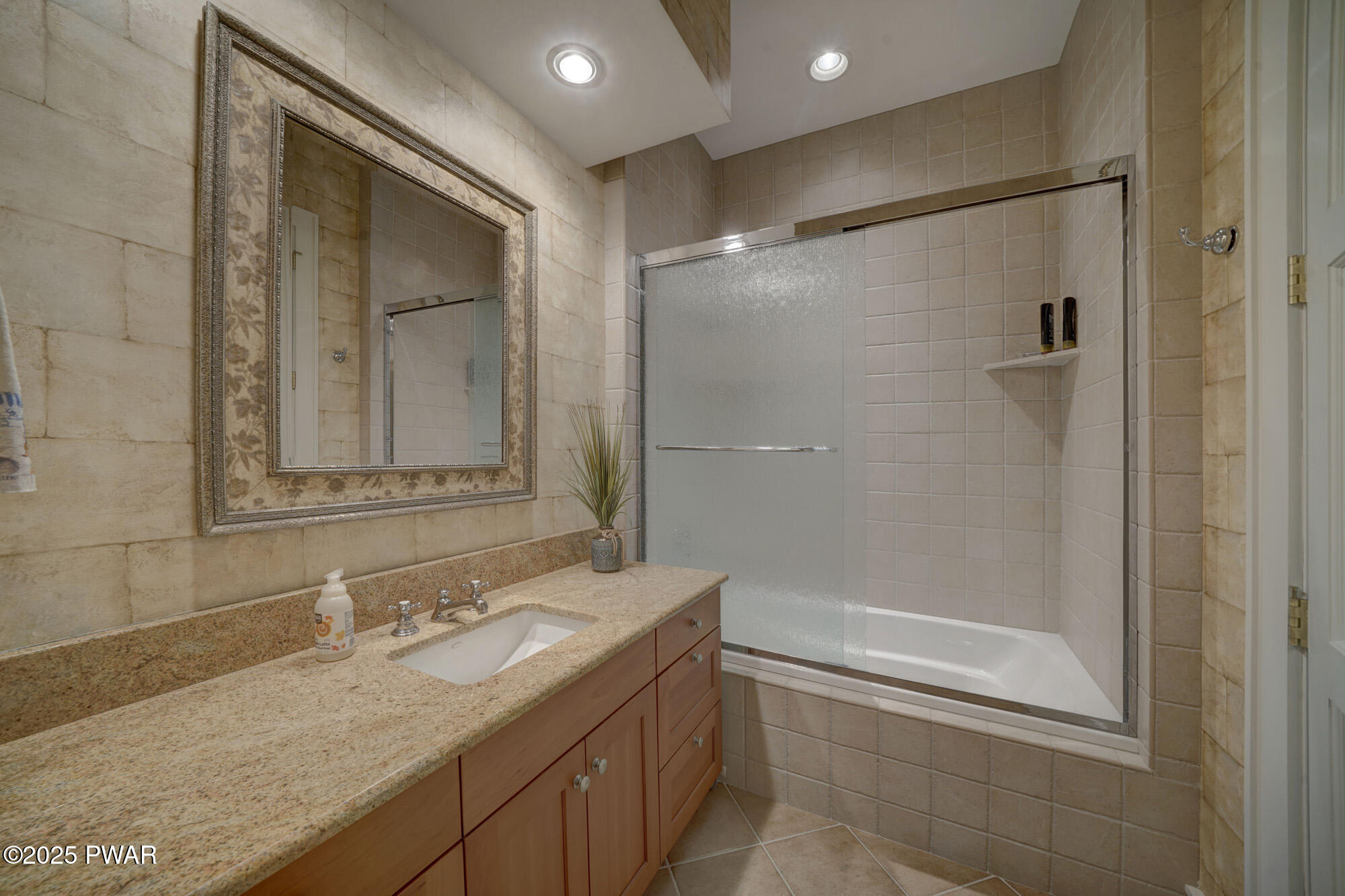 130 Calico Court, Paupack, Pennsylvania image 35