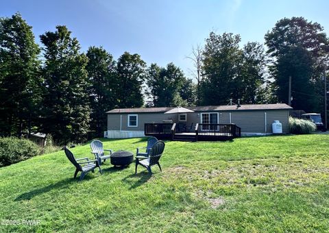Mobile Home For Sale - 155 Hilltop Circle<br/> Greentown, PA 18426