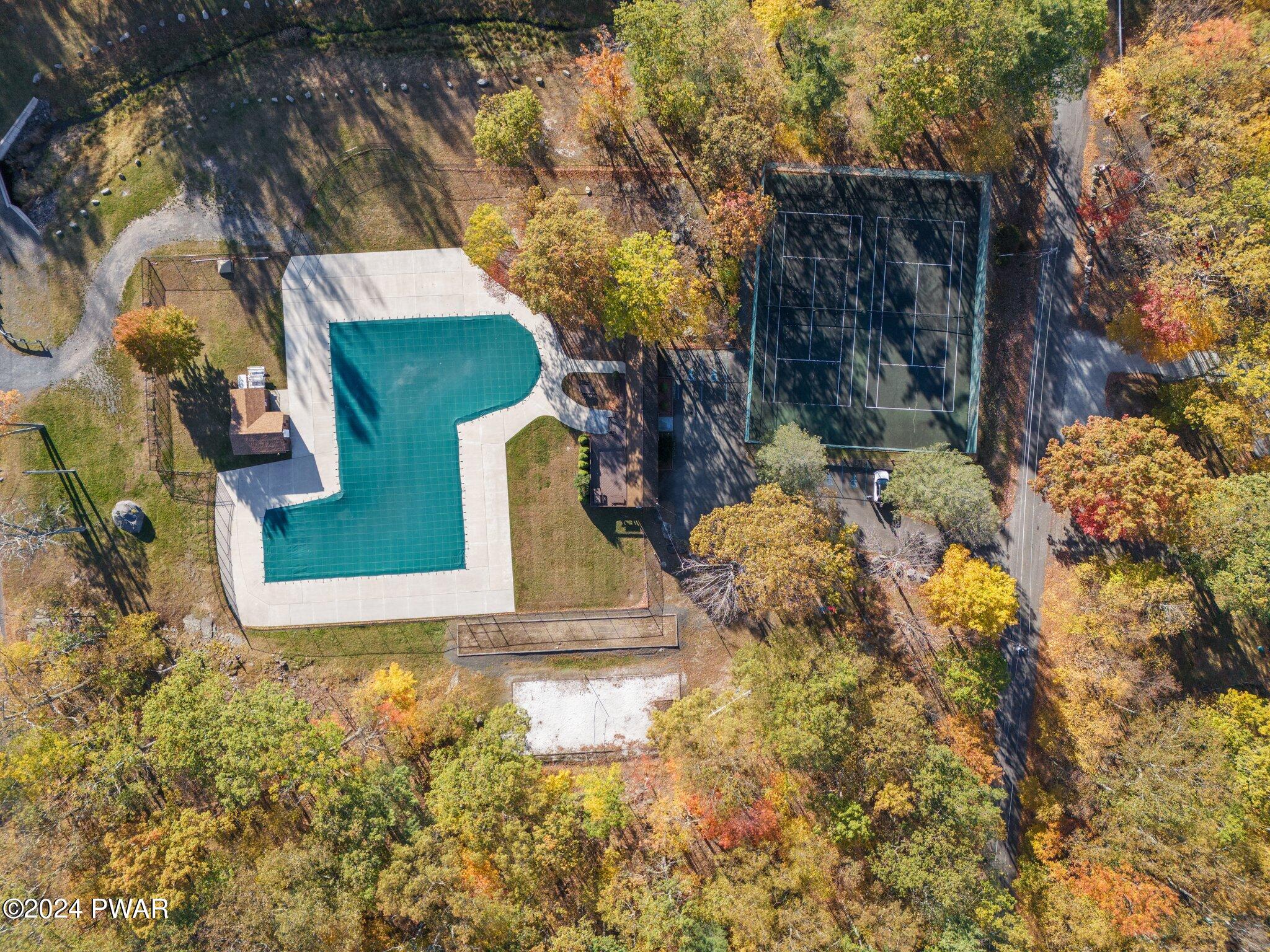 365 Wild Acres Drive, Dingmans Ferry, Pennsylvania image 30