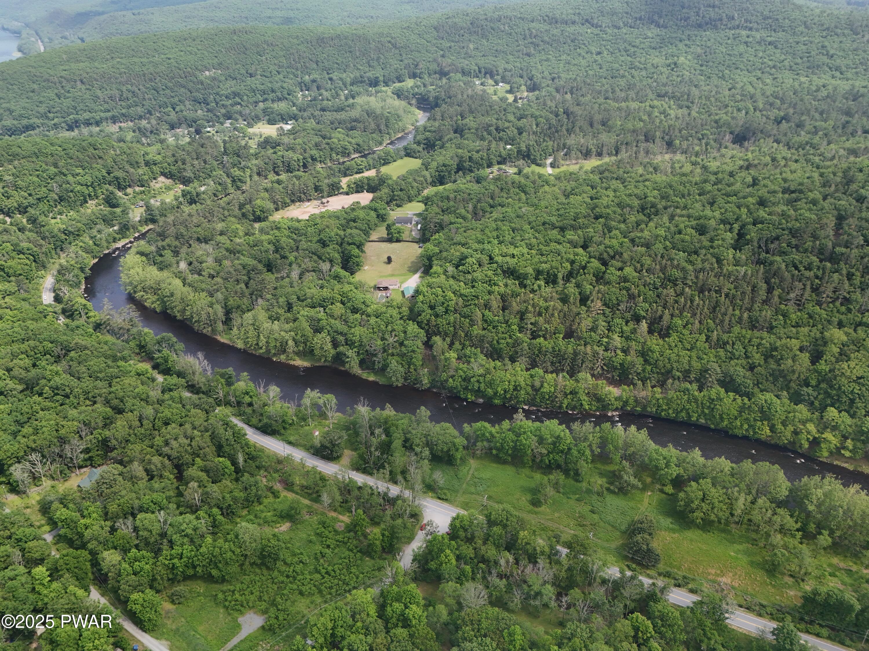 LOT 156 Mountain Top Road, Lackawaxen, Pennsylvania image 9