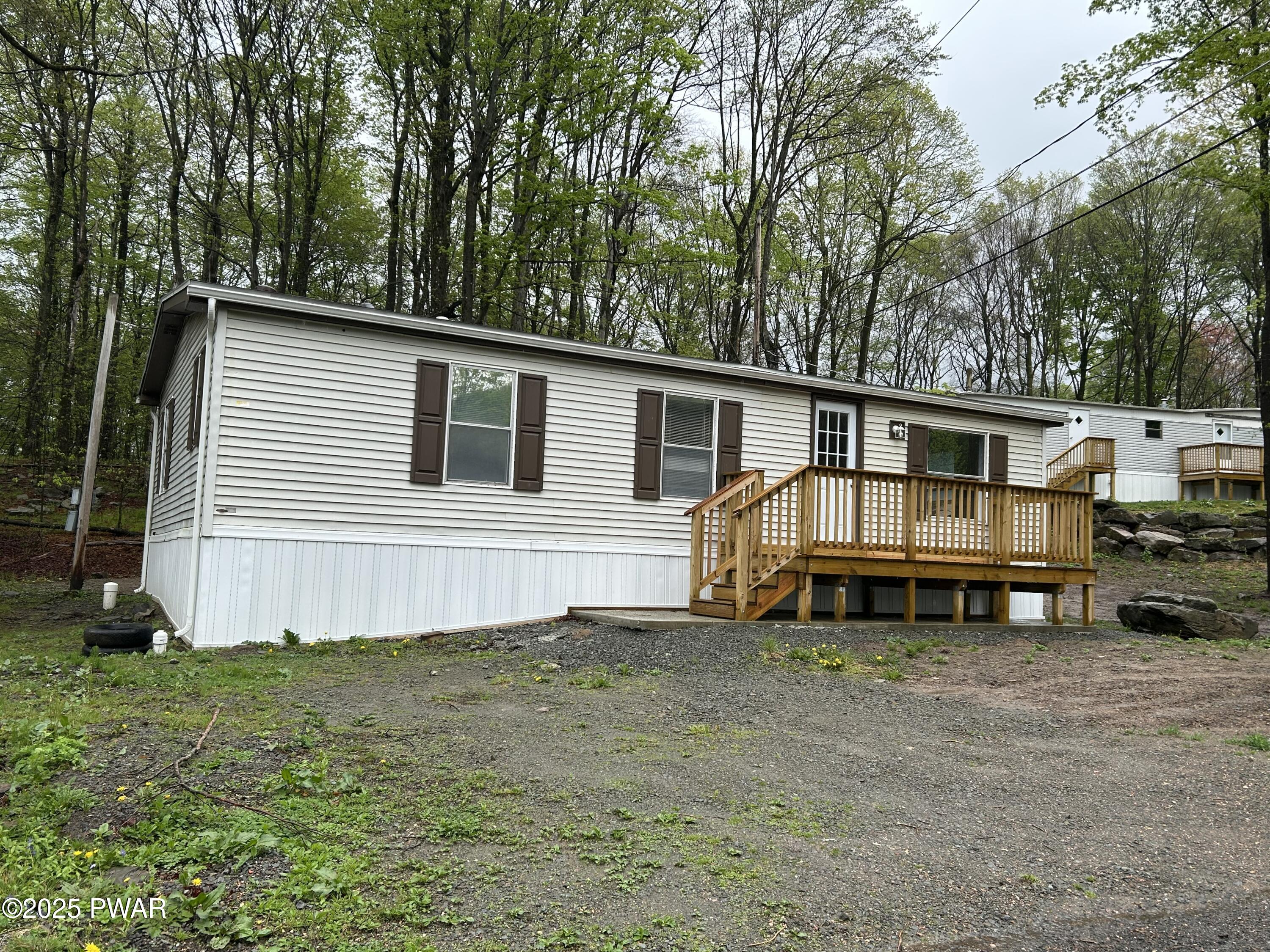 106 York Drive, Greentown, Pennsylvania image 1