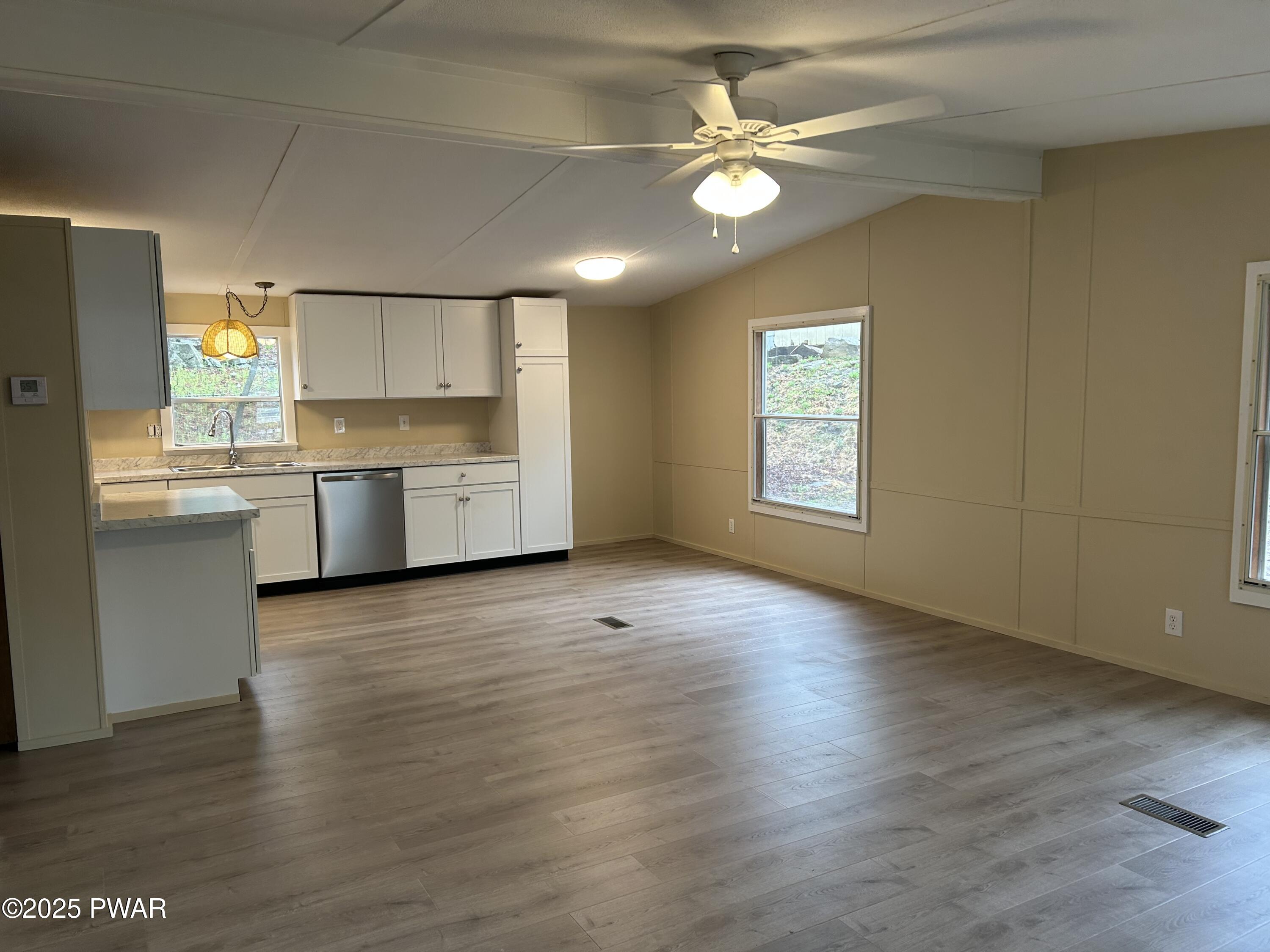 106 York Drive, Greentown, Pennsylvania image 3