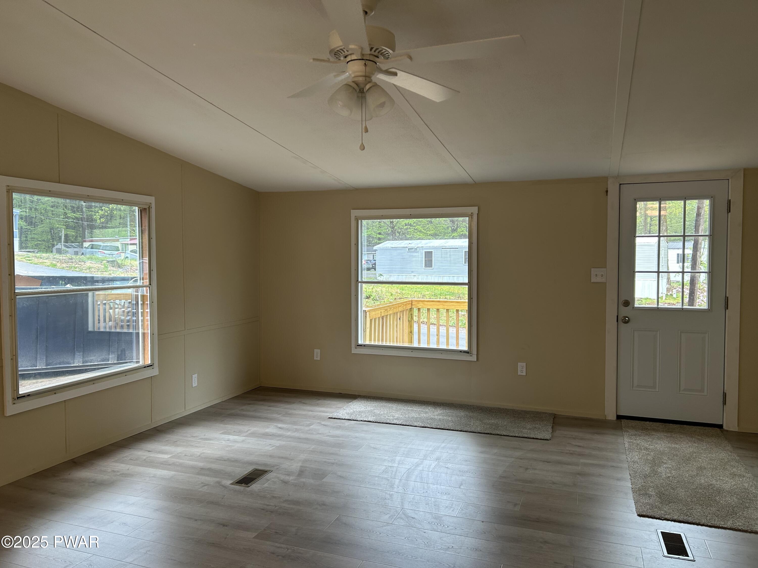 106 York Drive, Greentown, Pennsylvania image 5