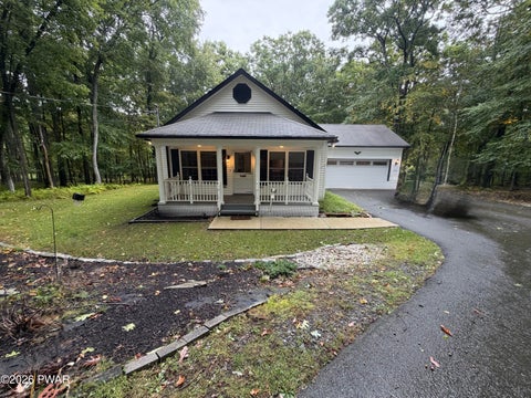 Homes For Sale - 116 Brook Court<br/> Milford, PA 18337