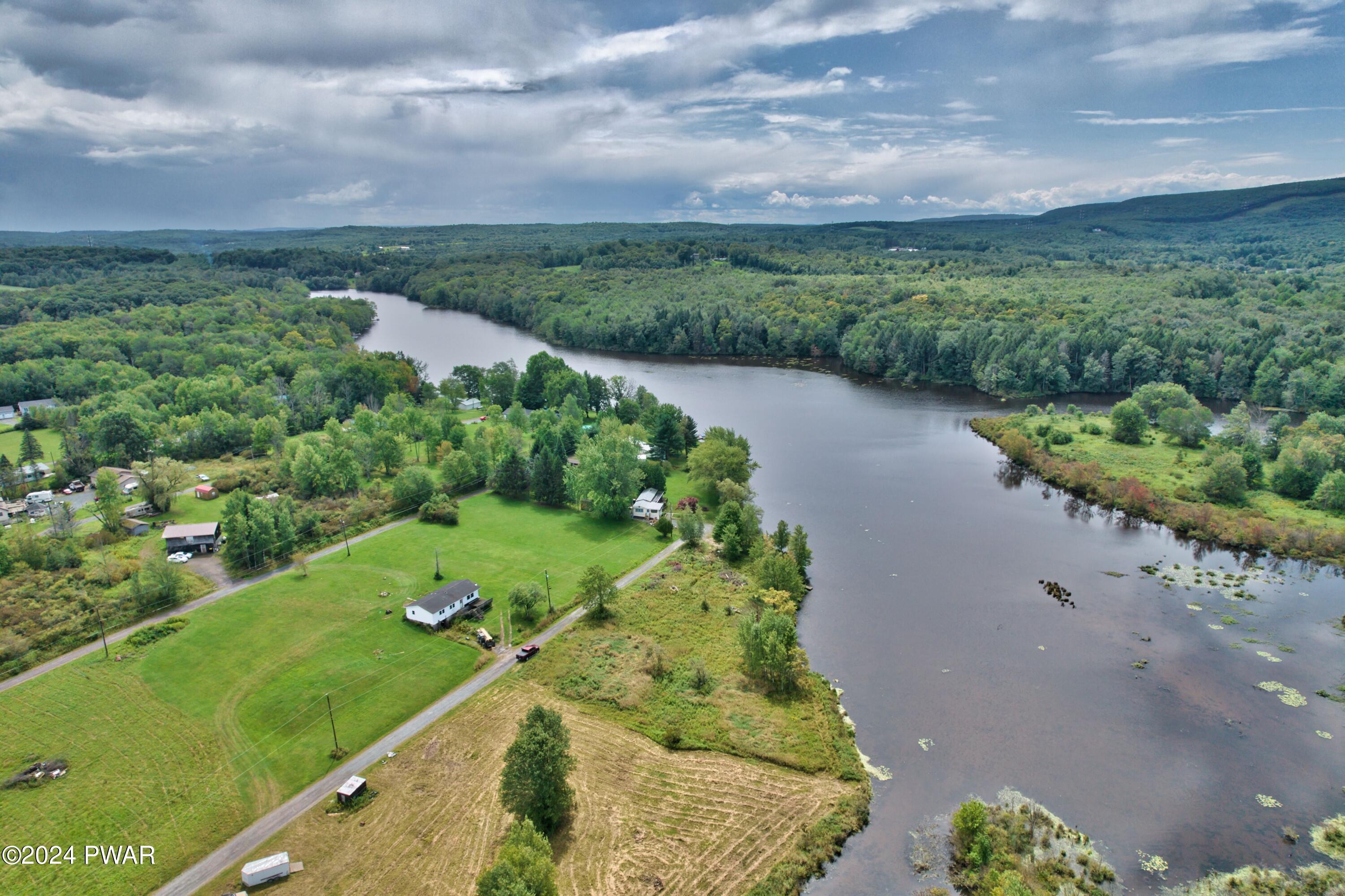 Bound Brook Drive, South Canaan, Pennsylvania image 5