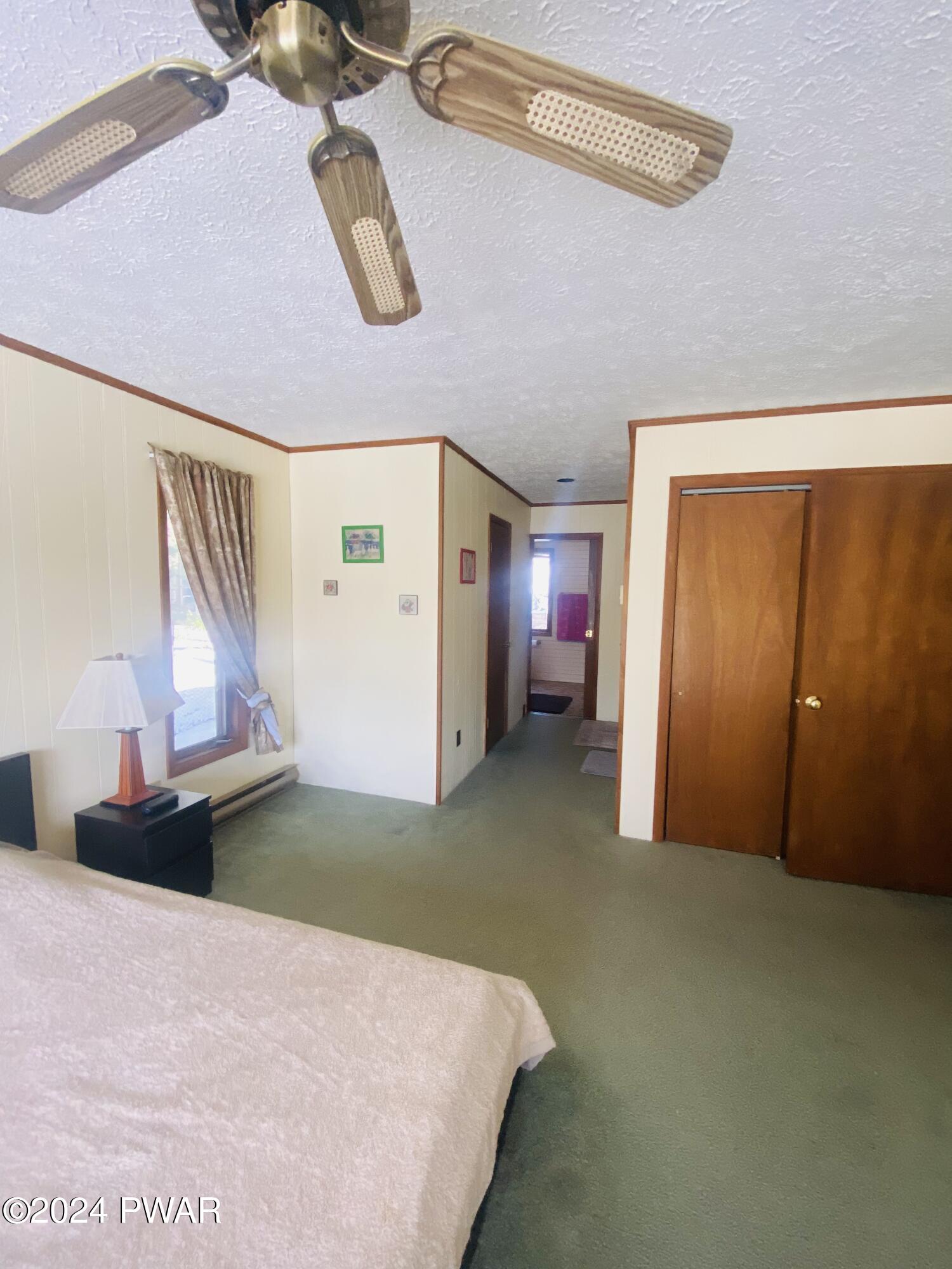 Lords Valley, Pennsylvania 18428, United States, 4 Bedrooms Bedrooms, ,3 BathroomsBathrooms,Residential,Pending,66444