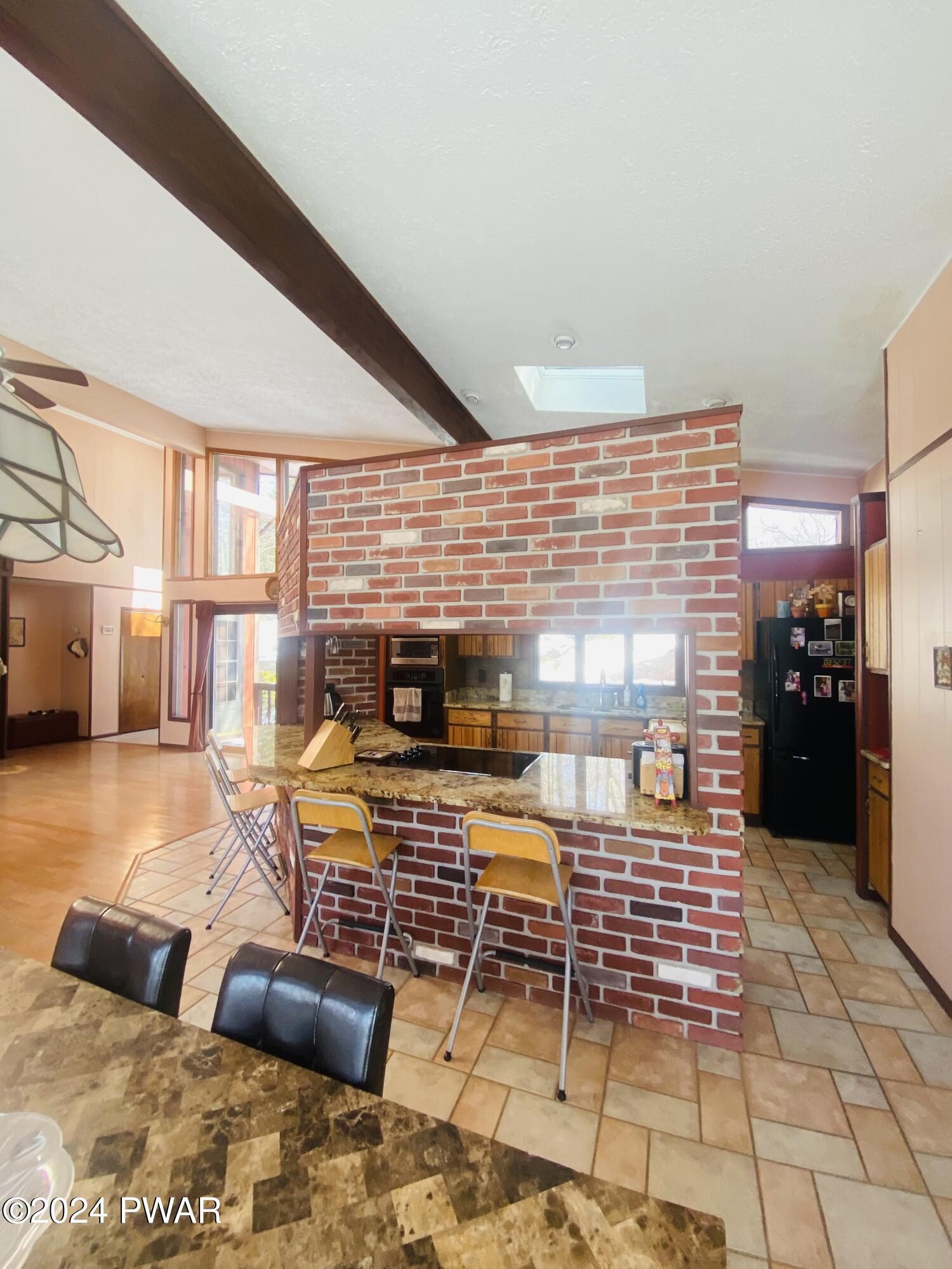 Lords Valley, Pennsylvania 18428, United States, 4 Bedrooms Bedrooms, ,3 BathroomsBathrooms,Residential,Pending,66444