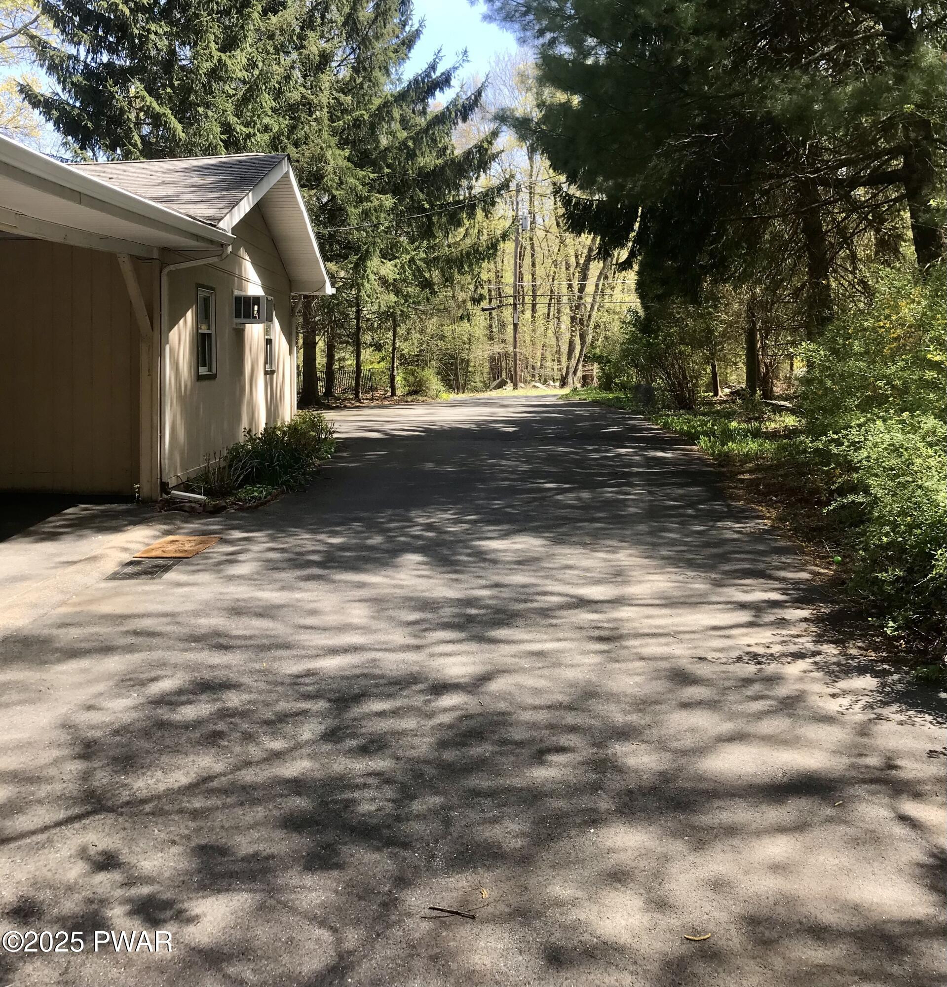 507 Black Oak Drive, Tannersville, Pennsylvania image 22