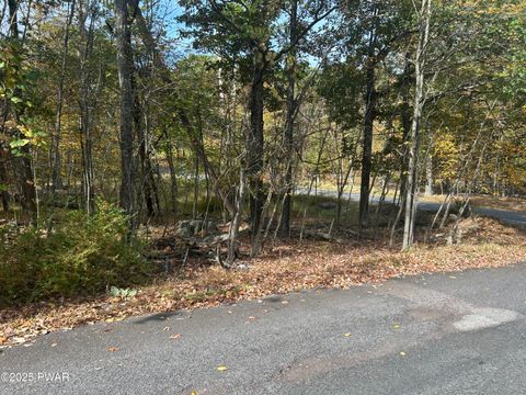 Vacant Land For Sale - LOT 2 Sandstone Drive<br/> Dingmans Ferry, PA 18328