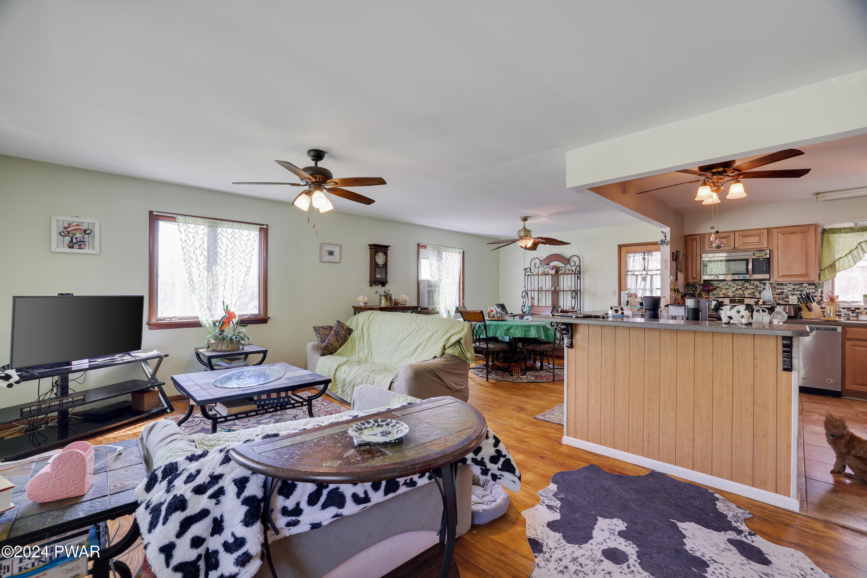 Beach Lake, Pennsylvania 18405, United States, 3 Bedrooms Bedrooms, ,3 BathroomsBathrooms,Residential,Pending,59007