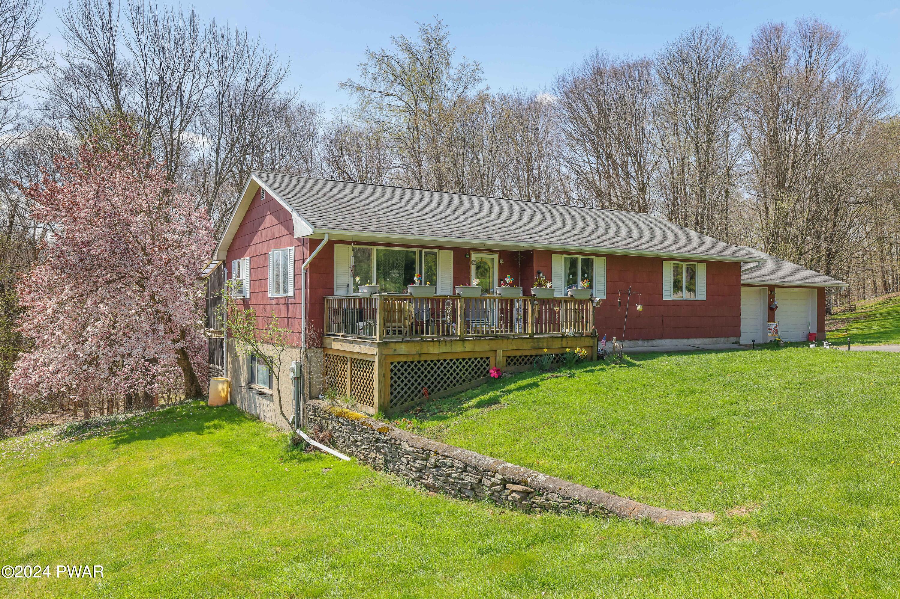 Beach Lake, Pennsylvania 18405, United States, 3 Bedrooms Bedrooms, ,3 BathroomsBathrooms,Residential,Pending,59007