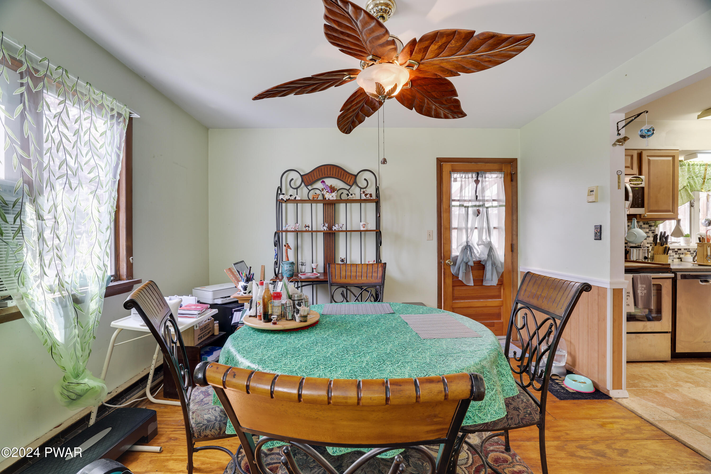 Beach Lake, Pennsylvania 18405, United States, 3 Bedrooms Bedrooms, ,3 BathroomsBathrooms,Residential,Pending,59007