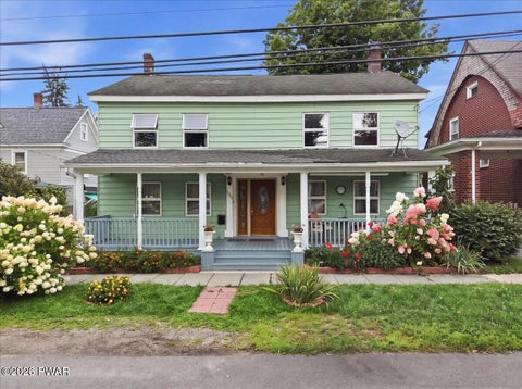 Homes For Sale - 205 Maple Avenue<br/> Wayne County, Hawley, PA 18428