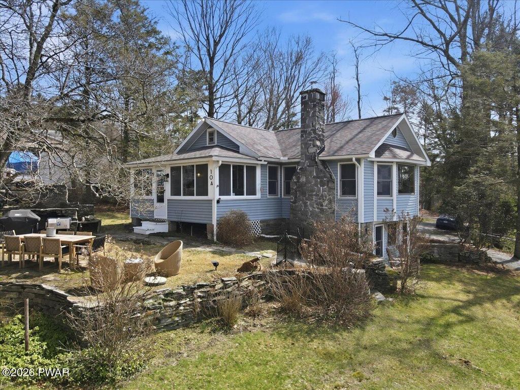 Photo of 104 Lane Court, Paupack, PA 18451 (MLS # PW260821)